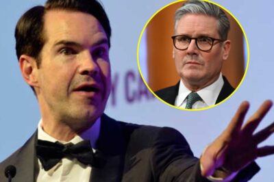 “HE DIDN’T HOLD BACK…”: Jimmy Carr Launches SAVAGE Attack on Keir Starmer With a Brutal Three-Word Jab That Leaves Audiences GASPING.k